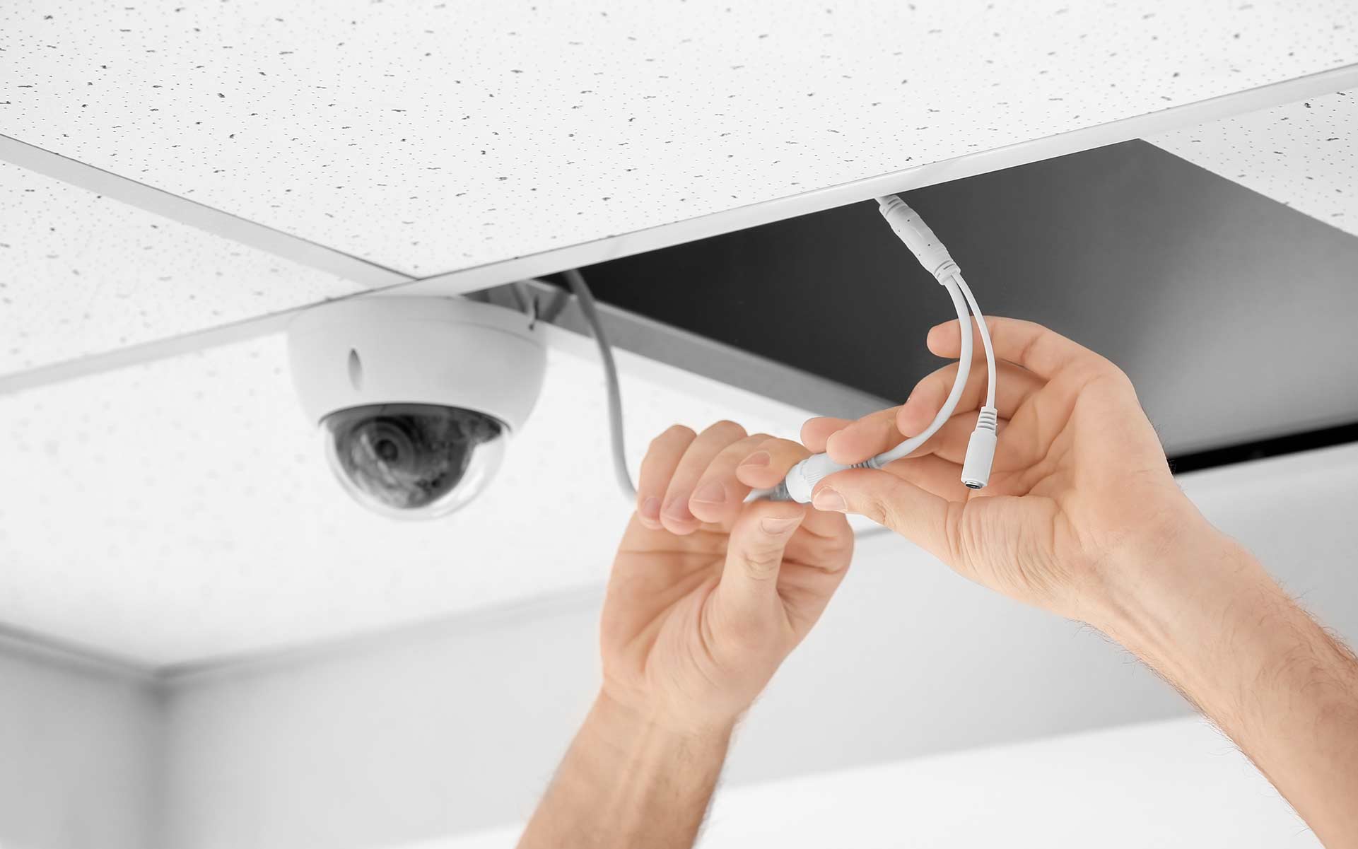 A2B Electrical's electricians can wire up CCTV cameras for properties in Selsdon and the local area. 